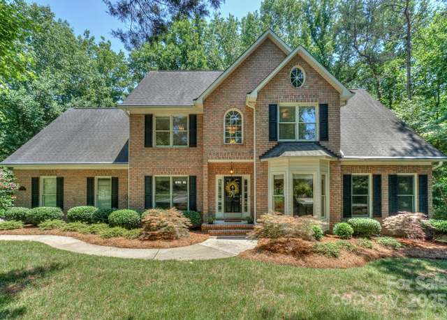 Property at 5485 Deer Run Ct, Davidson, NC 28036, 3 beds, 2.5 baths