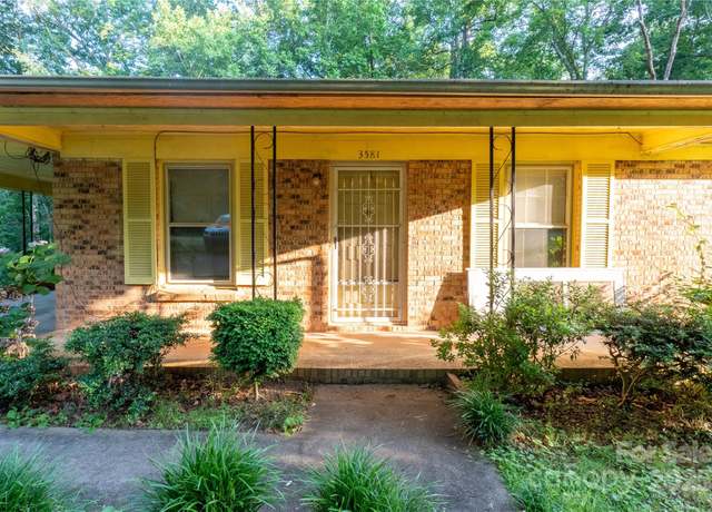 Property at 3581 Thompson St, Newton, NC 28658, 3 beds, 1.5 baths