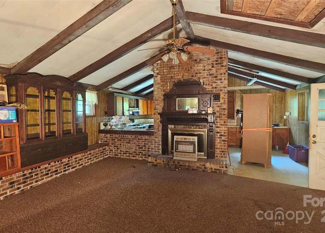 Property at 11056 US Highway 52 Hwy N, Wadesboro, NC 28170, 4 beds, 1.5 baths