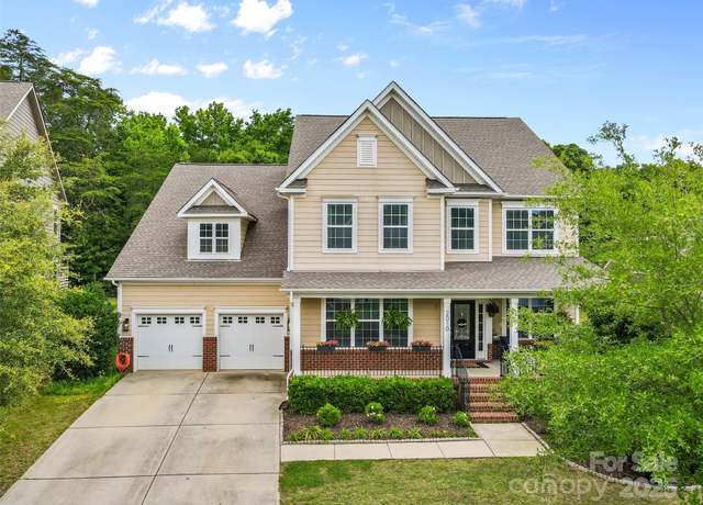Property at 2010 Brightflower Ln, York, SC 29745, 5 beds, 3.5 baths