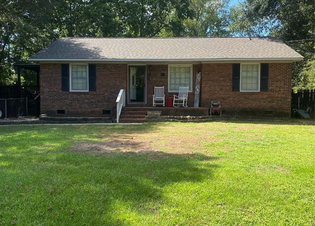 Property at 2200 Florence Cir, Lancaster, SC 29720, 3 beds, 1.5 baths