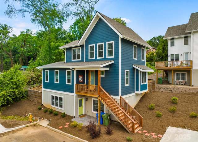 Property at 127 Alma Ln, Asheville, NC 28806, 4 beds, 3.5 baths