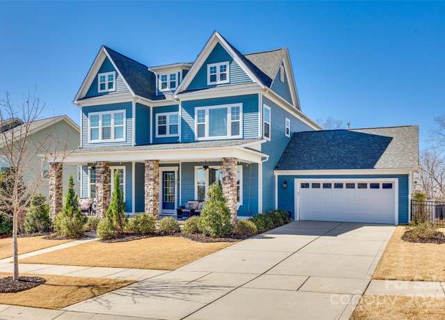 Property at 520 Crawfish Dr, Fort Mill, SC 29708, 5 beds, 4.5 baths