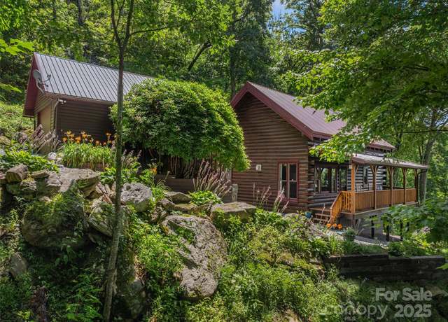 Property at 3424 Wesley Creek Rd, Clyde, NC 28721, 2 beds, 2 baths
