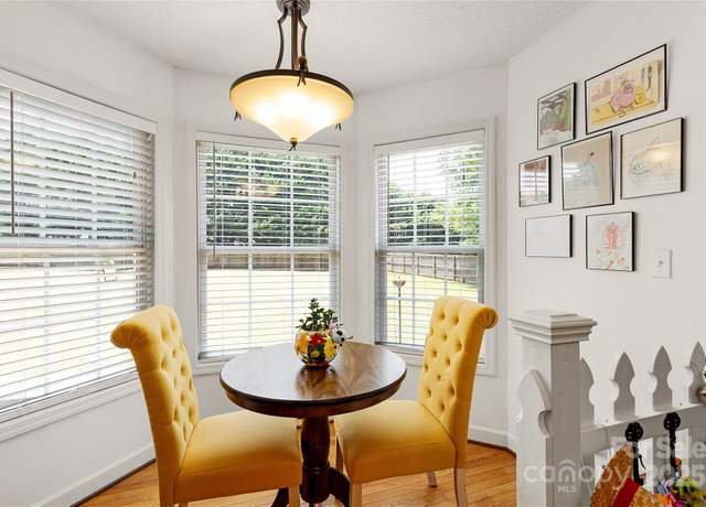 Property at 1530 Danlee Dr, Lancaster, SC 29720, 4 beds, 2.5 baths