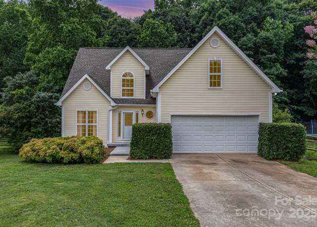 Property at 270 Kilmer Ln, Mooresville, NC 28115, 4 beds, 2.5 baths