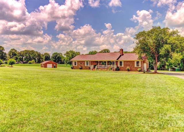 Property at 404 Baxter Rd, Cherryville, NC 28021, 3 beds, 2 baths