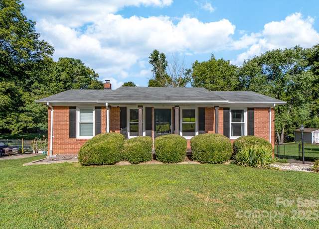 Property at 804 Tryon St, Shelby, NC 28150, 2 beds, 1 bath