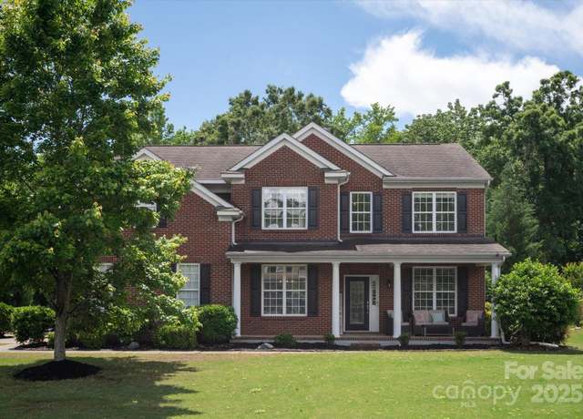 Property at 6309 Crosshall Pl, Waxhaw, NC 28173, 5 beds, 2.5 baths