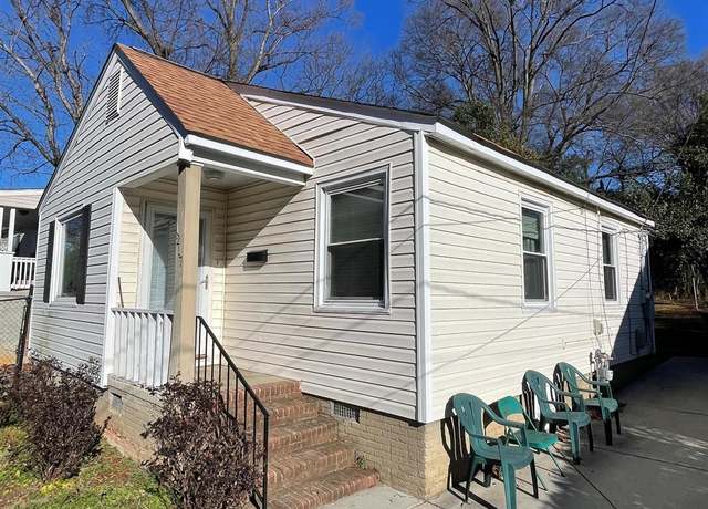 Property at 1217 Spruce St, Charlotte, NC 28203, 2 beds, 1 bath