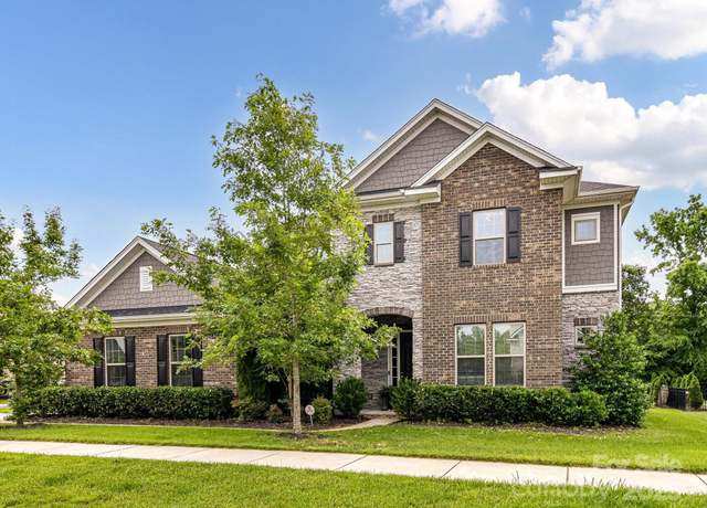 Property at 121 Enclave Meadows Ln, Matthews, NC 28104, 4 beds, 3.5 baths