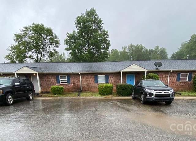 Property at 5309 Lewis Rd, Gastonia, NC 28052, 6 beds, 4 baths