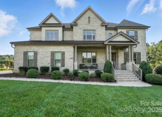 Property at 200 Squash Harvest Ct, Matthews, NC 28104, 5 beds, 4.5 baths