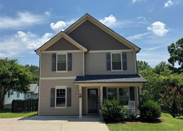Property at 212 Old Centergrove Rd, Kannapolis, NC 28083, 4 beds, 3 baths