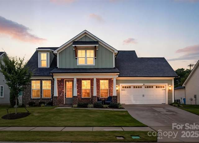 Property at 13630 Tranquil Day Dr, Matthews, NC 28105, 3 beds, 3.5 baths
