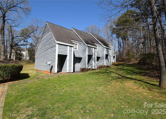 Property at 9129 Troon Ln Unit C, Charlotte, NC 28214, 2 beds, 2.5 baths