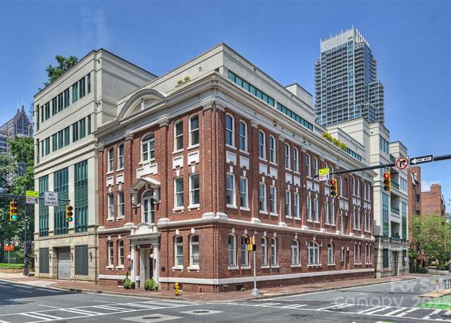 Property at 229 N Church St #204, Charlotte, NC 28202, 2 beds, 2 baths