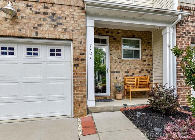 Property at 7325 Overmountain Dr, Rock Hill, SC 29732, 3 beds, 2.5 baths