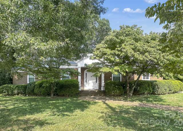 Property at 208 N Gaston St, Kings Mountain, NC 28086, 3 beds, 3 baths