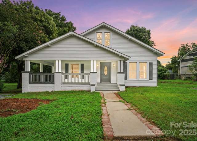 Property at 222 2nd Ave, Albemarle, NC 28001, 5 beds, 2 baths