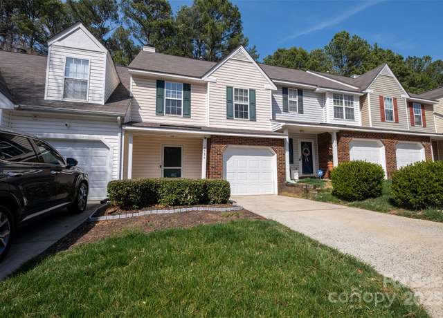 Property at 4586 Antelope Ln, Charlotte, NC 28269, 2 beds, 2.5 baths