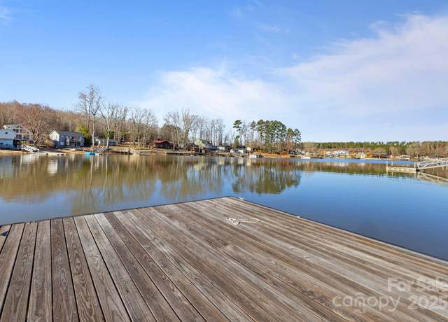 Property at 342 Riverview Rd, Lexington, NC 27292, 3 beds, 1 bath