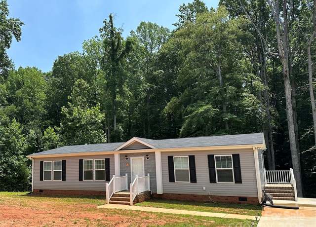 Property at 185 Crystal Bay Dr, Mooresville, NC 28115, 3 beds, 2 baths
