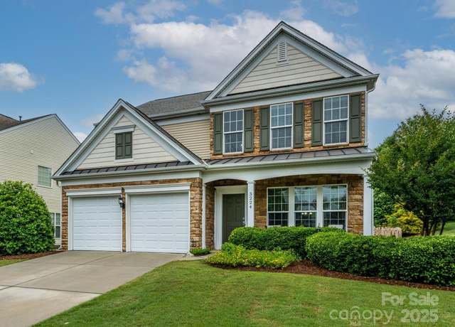 Property at 3224 Dunbar Ln, Fort Mill, SC 29707, 4 beds, 2.5 baths