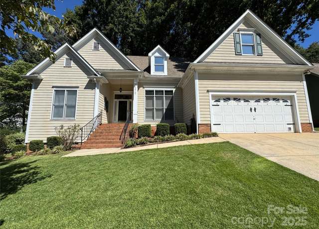 Property at 12707 Willow Grove Way, Huntersville, NC 28078, 4 beds, 2.5 baths