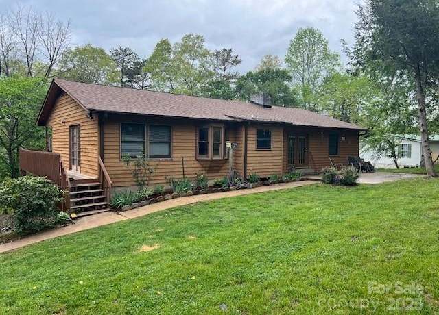 Property at 35 Upper Moffitt Rd #2, Asheville, NC 28805, 4 beds, 3 baths