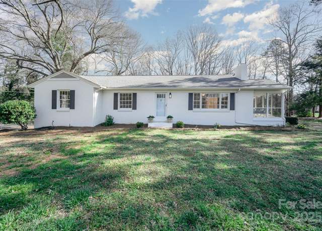 Property at 1601 South Point Rd, Belmont, NC 28012, 3 beds, 1.5 baths