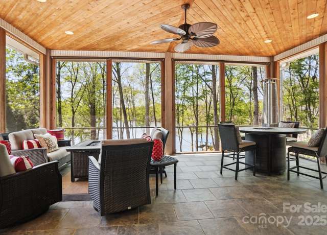 Property at 167 Maple View Dr, Troutman, NC 28166, 4 beds, 4 baths