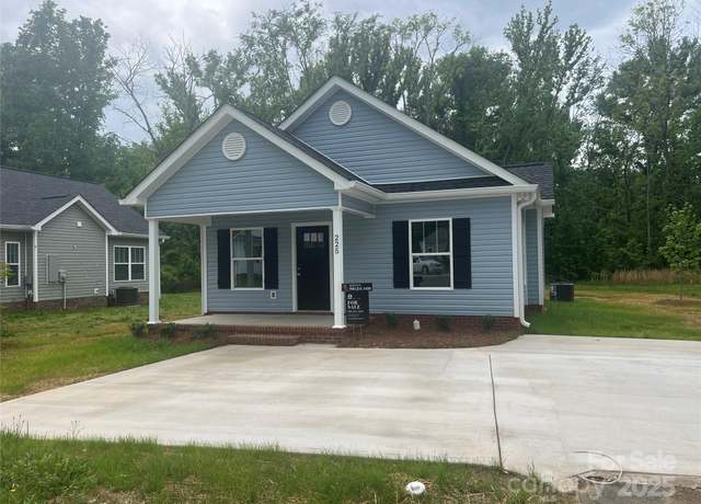 Property at 225 Baker St, Rock Hill, SC 29730, 2 beds, 1 bath