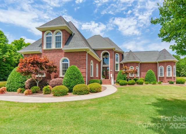 Property at 572 W Shiloh Unity Rd, Lancaster, SC 29720, 4 beds, 3.5 baths