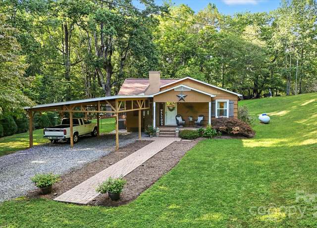 Property at 2606 & 2595 Grant Rd, Hudson, NC 28638, 3 beds, 1 bath