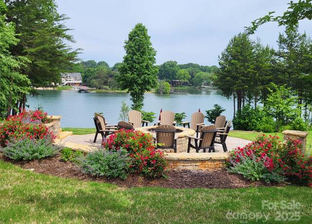 Property at 117 Lanyard Dr Unit E, Mooresville, NC 28117, 3 beds, 2.5 baths