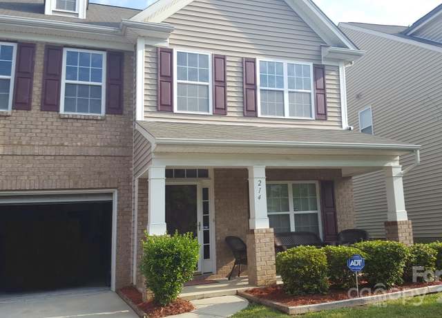 Property at 214 Minitree Ln, Charlotte, NC 28214, 3 beds, 2.5 baths