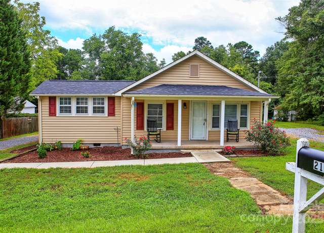 Property at 218 Blacksnake Rd, Stanley, NC 28164, 3 beds, 1 bath