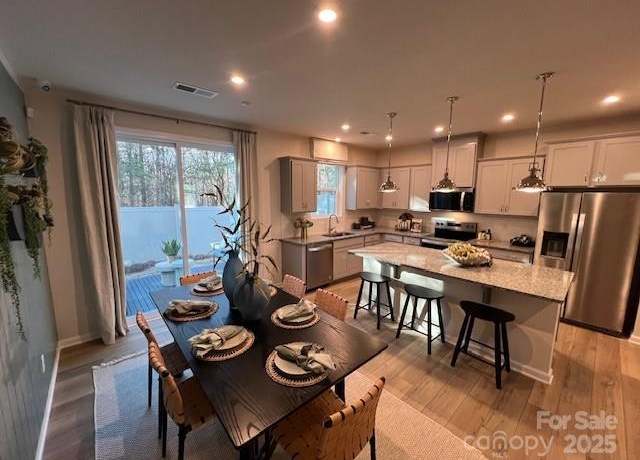 Property at 616 Cassidy Ct, Clover, SC 29710, 3 beds, 2.5 baths