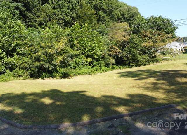Property at 130 S Bridge St, Jonesville, NC 28642