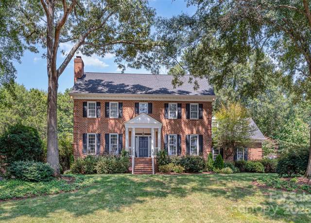Property at 7301 St Clair Dr, Charlotte, NC 28270, 4 beds, 3.5 baths