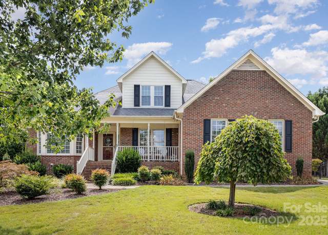 Property at 2620 Tralee Dr, Gastonia, NC 28056, 4 beds, 2.5 baths