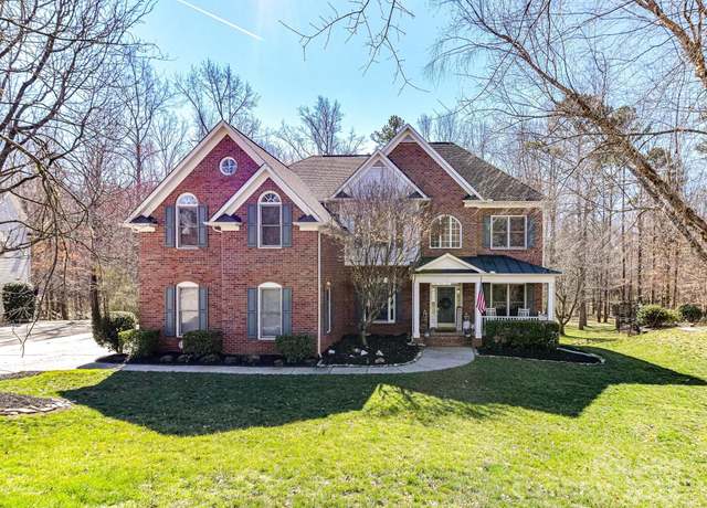 Property at 5405 Silver Creek Dr, Waxhaw, NC 28173, 4 beds, 3.5 baths