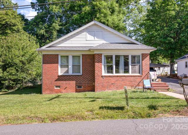 Property at 124 10th St SW, Conover, NC 28613, 3 beds, 2 baths