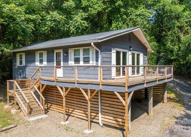 Property at 529 Bailey Rd, Asheville, NC 28806, 3 beds, 1 bath