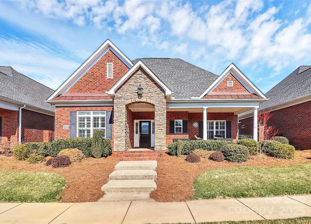 Property at 535 Chalmers Row, Rock Hill, SC 29732, 3 beds, 2 baths