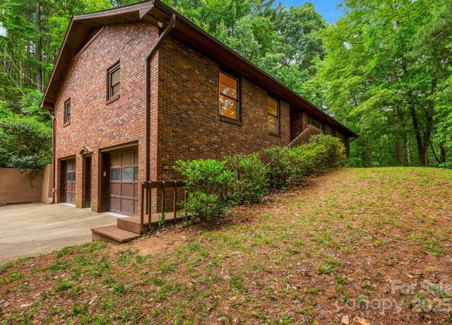 Property at 137 Flynn Branch Rd, Asheville, NC 28804, 3 beds, 3 baths