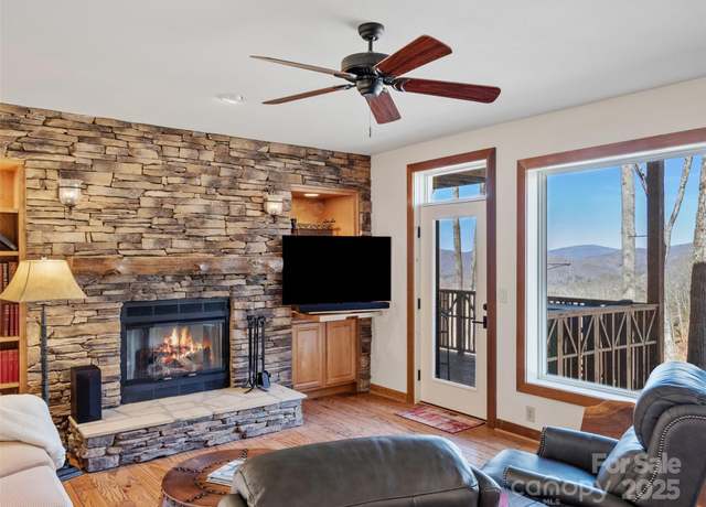 Property at 61 Creekside Way Unit G201, Burnsville, NC 28714, 2 beds, 2 baths