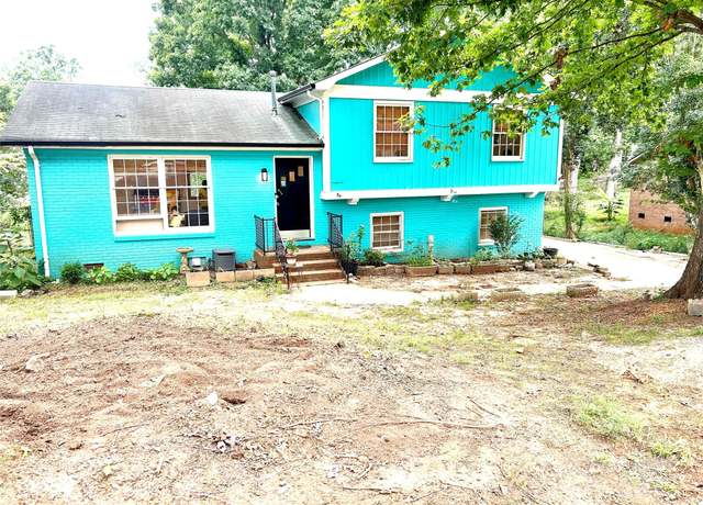 Property at 6708 Lynmont Dr, Charlotte, NC 28212, 3 beds, 1.5 baths