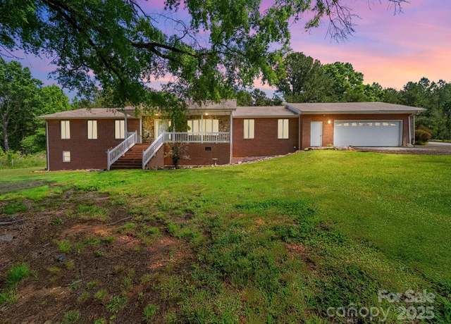 Property at 40278 Nc 740 Hwy, New London, NC 28127, 3 beds, 2.5 baths